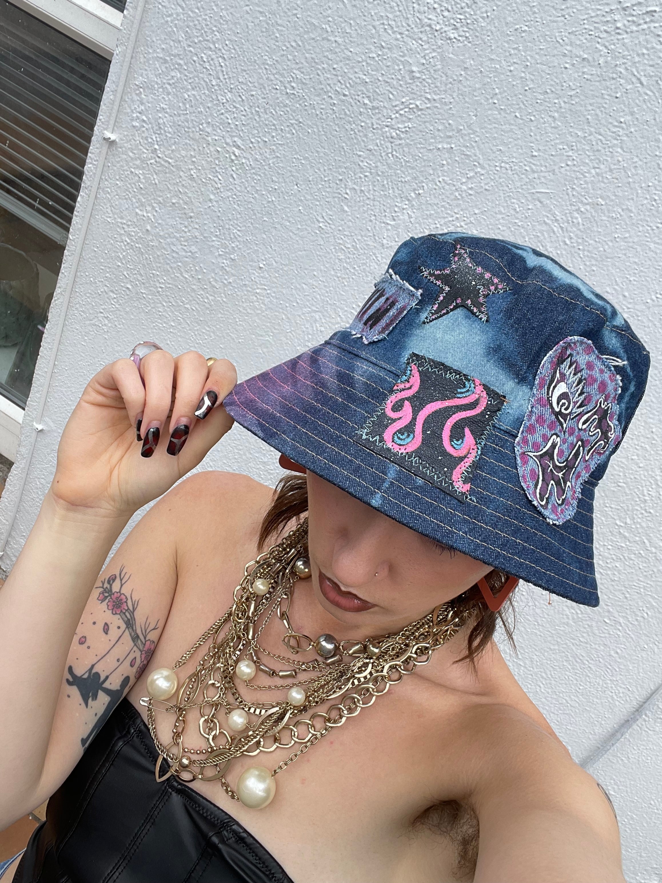 KOKI DENIM BUCKET HAT